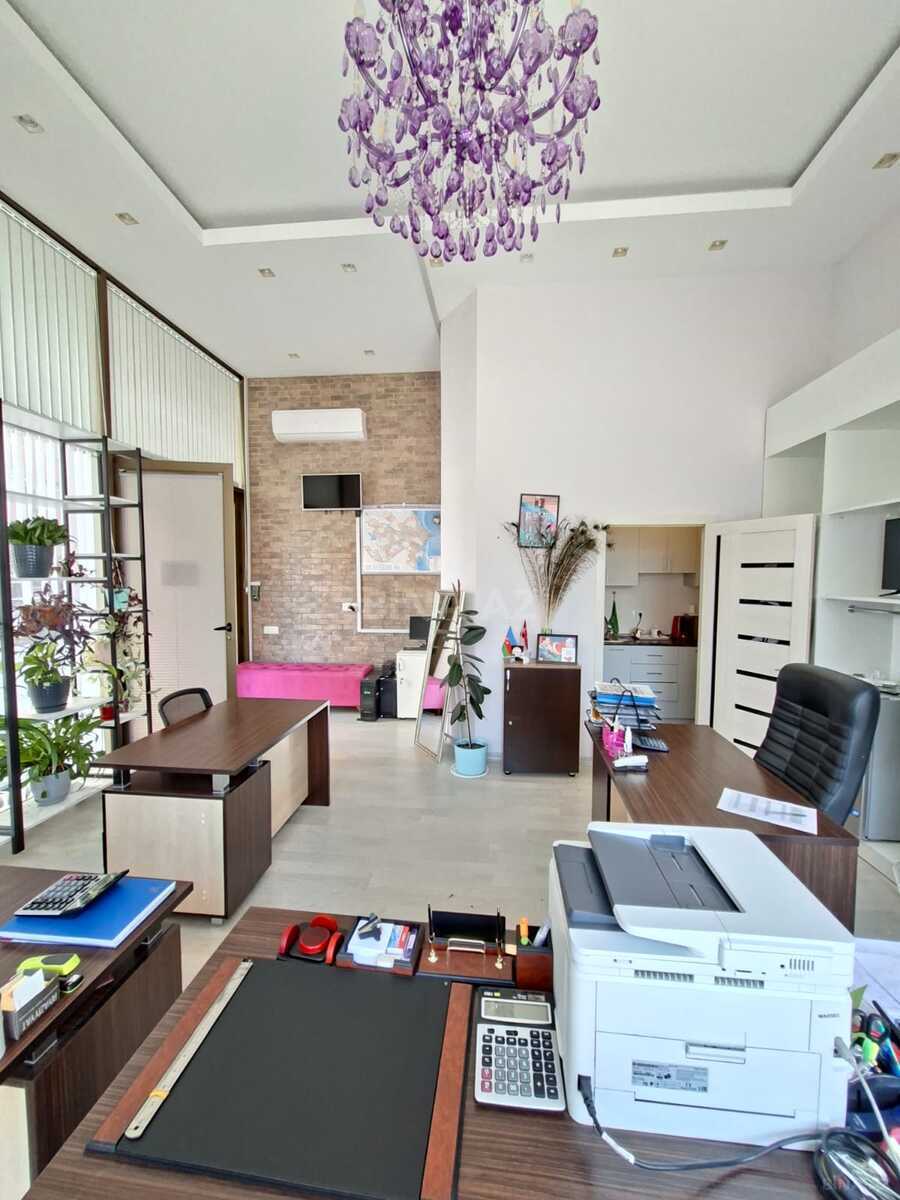 Obyekt İnşaatçılar m., Bakı