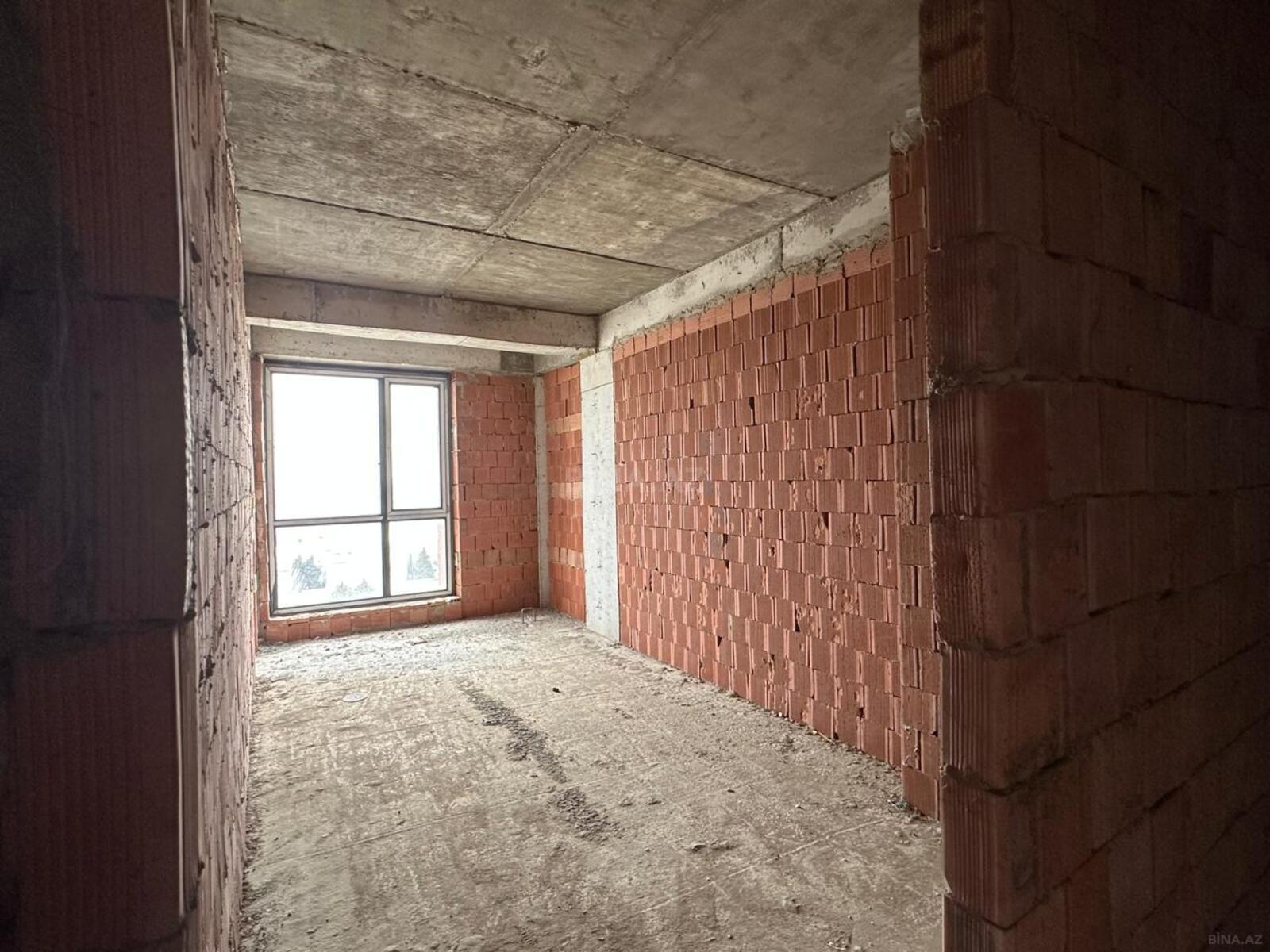3 otaqlı Yeni tikili, Koroğlu m., Bakı
