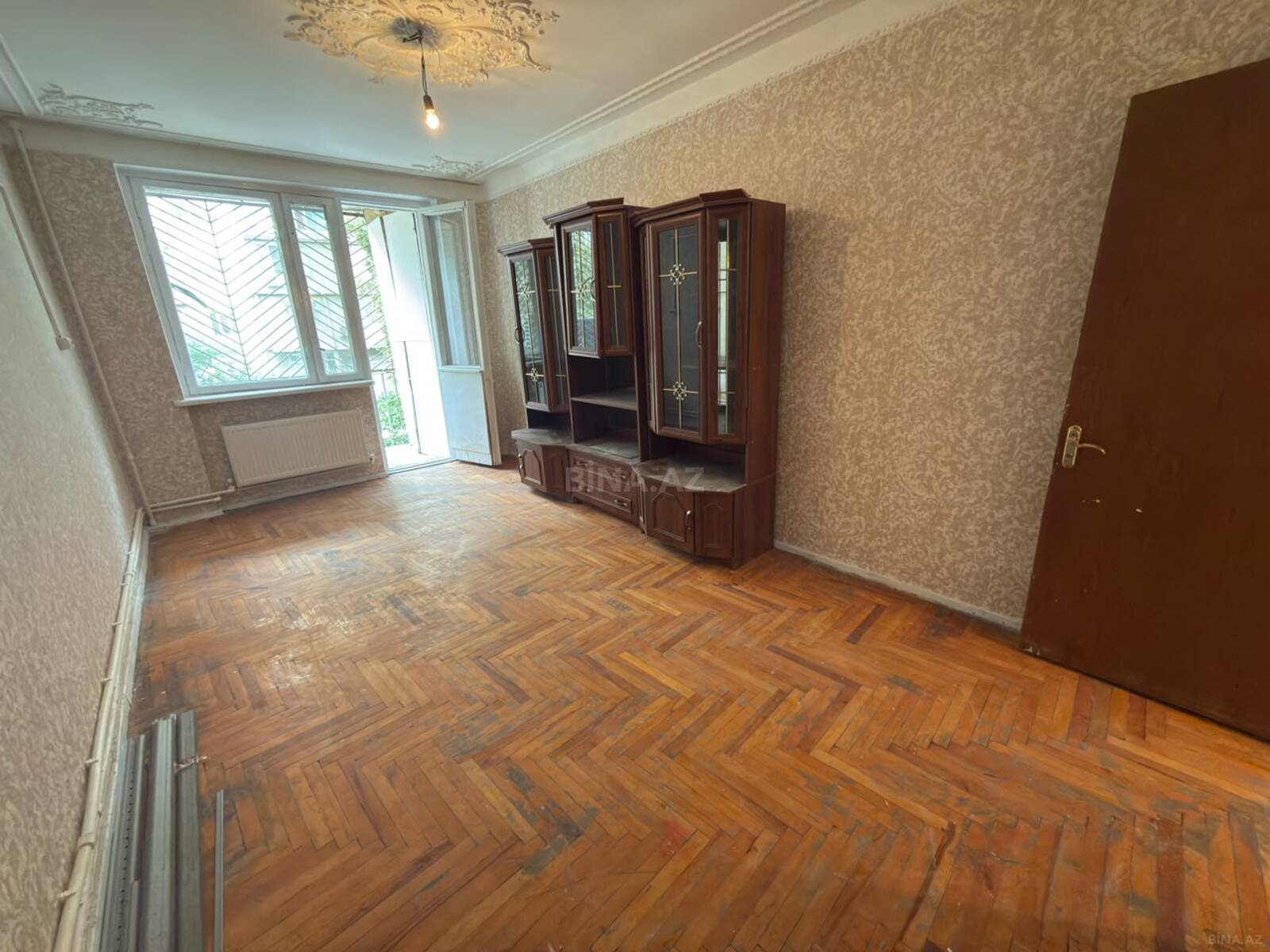 2 otaqlı Köhnə tikili, Azadlıq Prospekti m., Bakı