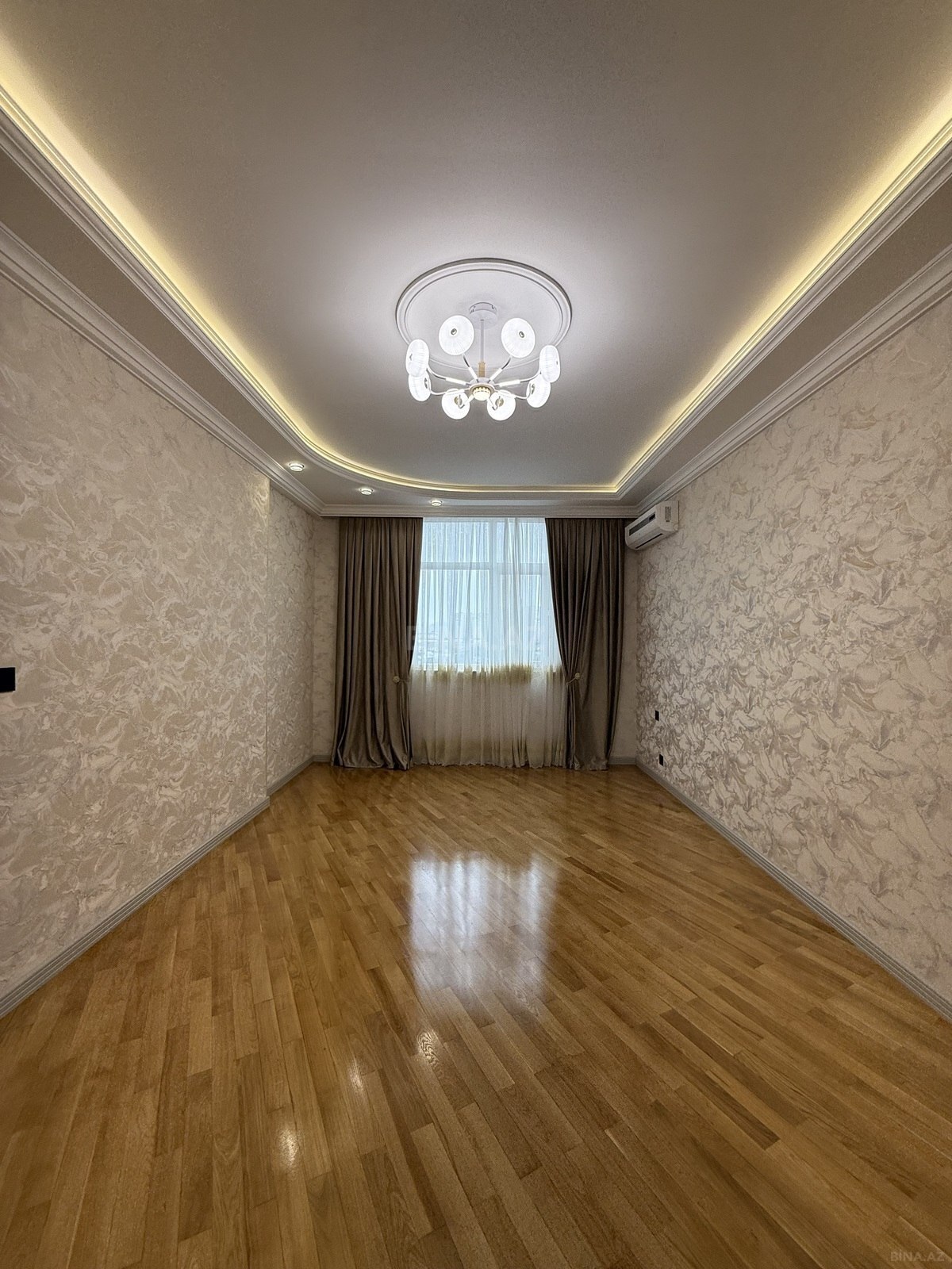 2 otaqlı Yeni tikili, İnşaatçılar m., Bakı