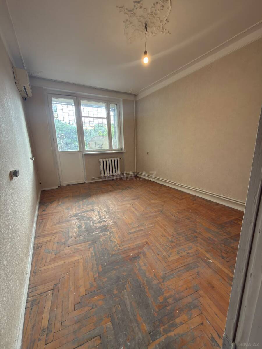 2 otaqlı Köhnə tikili, Azadlıq Prospekti m., Bakı