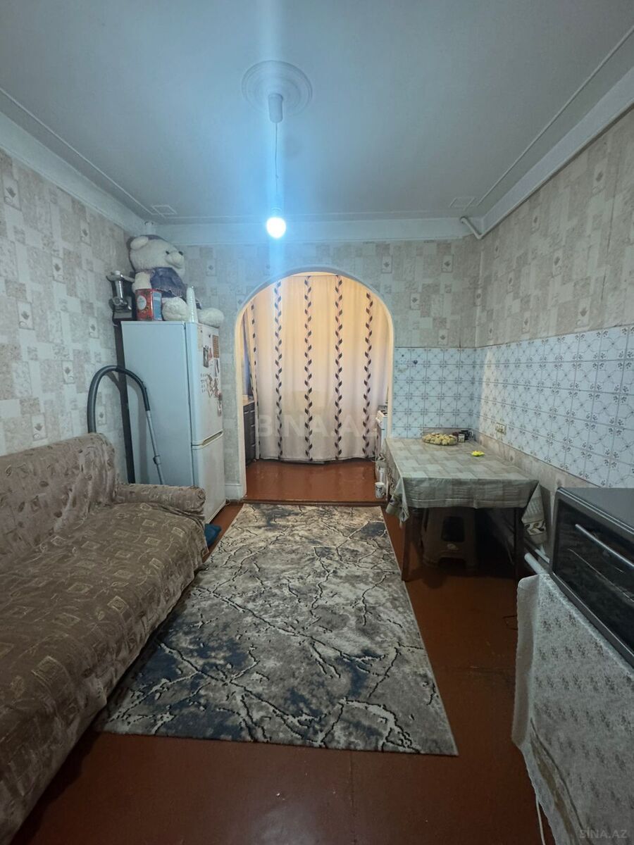 4 otaqlı Köhnə tikili, Əhmədli m., Bakı