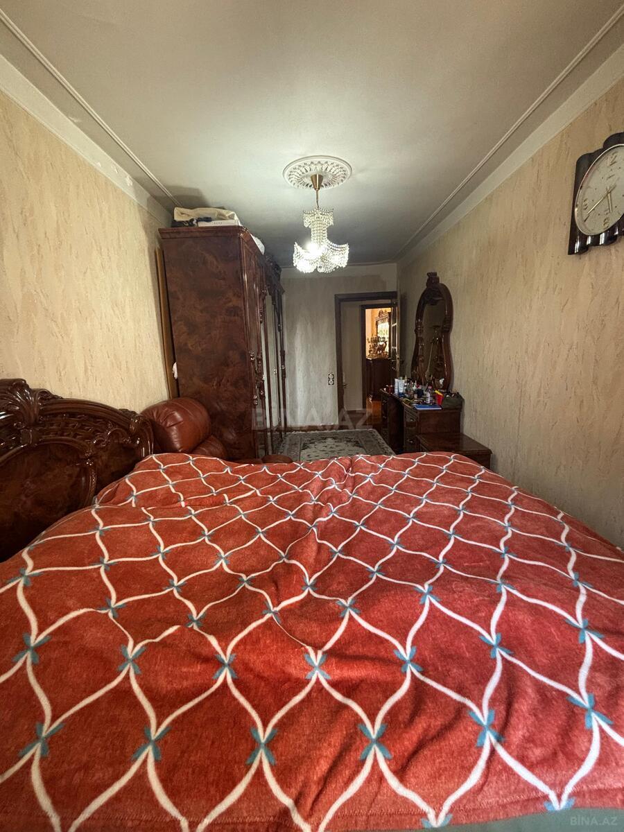 2 otaqlı Köhnə tikili, Neftçilər m., Bakı