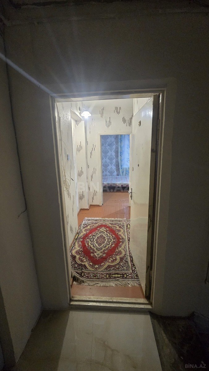 1 otaqlı Köhnə tikili, Neftçilər m., Bakı