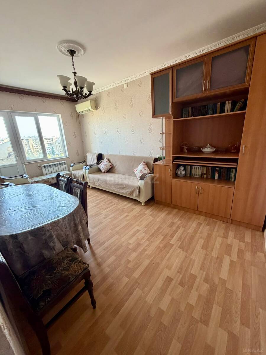 2 otaqlı Köhnə tikili, Bakıxanov q., Bakı