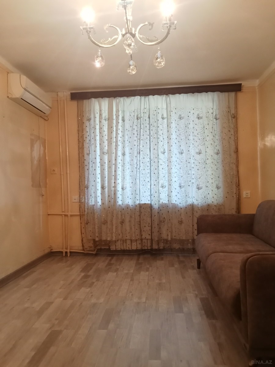 1 otaqlı Köhnə tikili, Bakıxanov q., Bakı