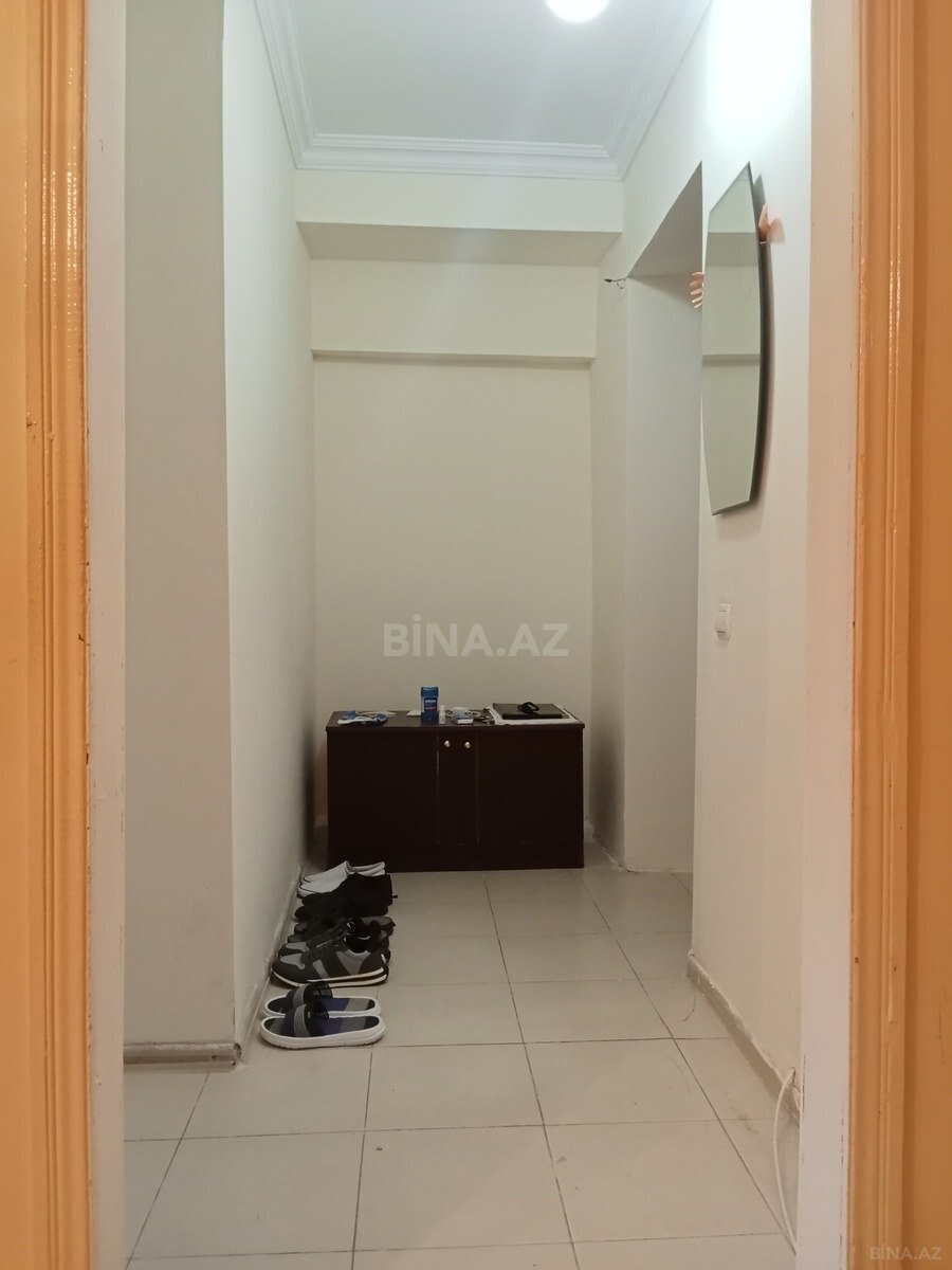 1 otaqlı Köhnə tikili, Bakıxanov q., Bakı