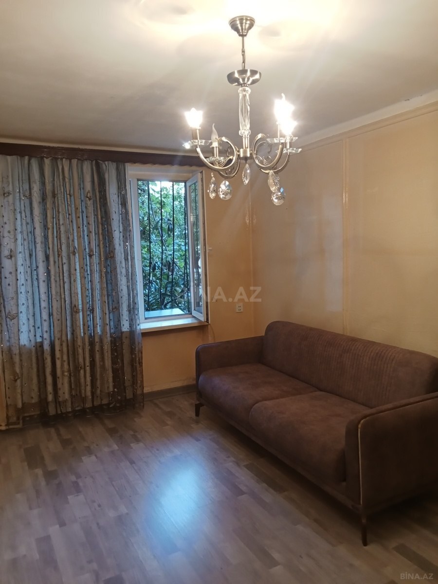 1 otaqlı Köhnə tikili, Bakıxanov q., Bakı