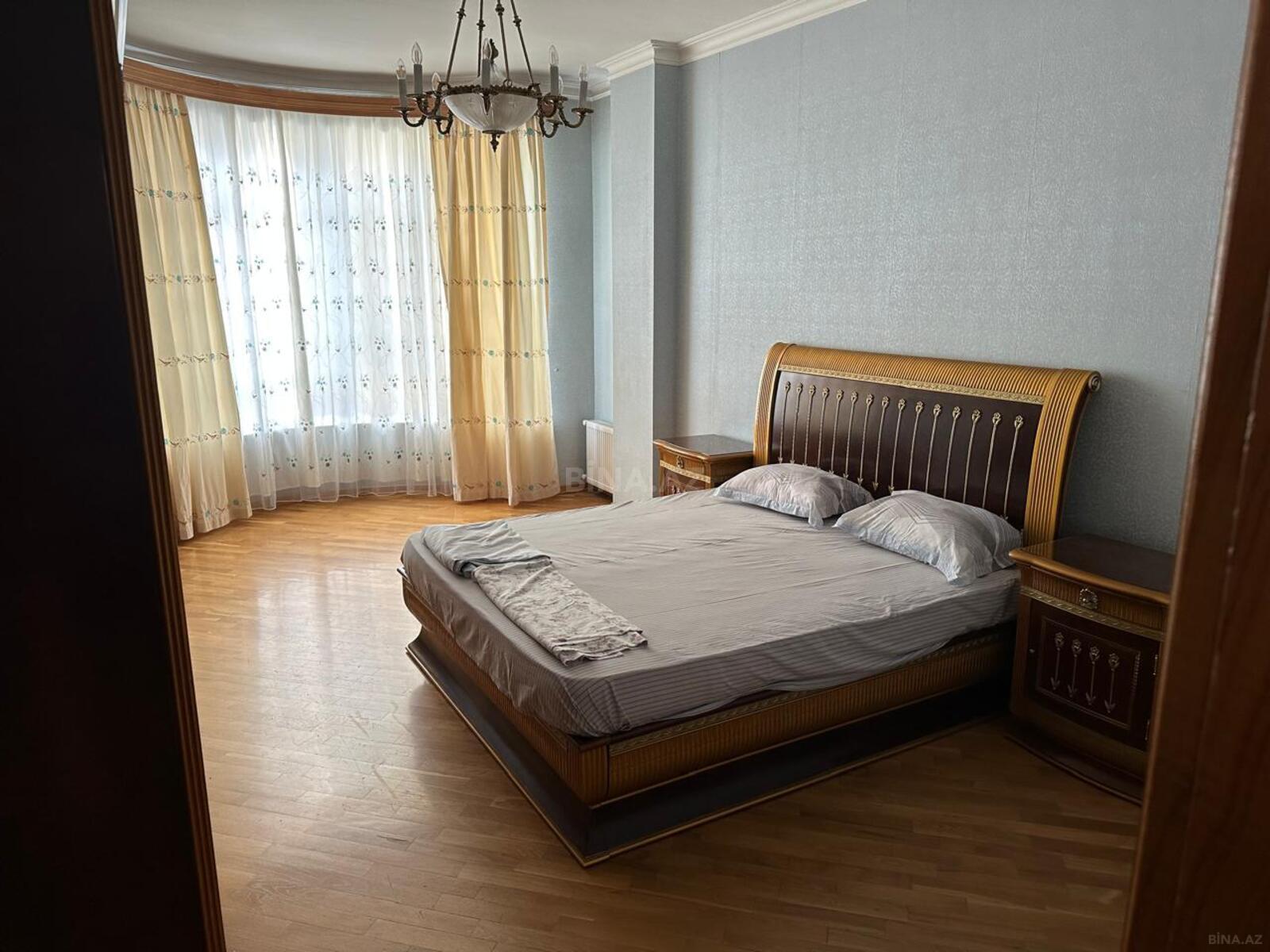 3 otaqlı Yeni tikili, 28 May m., Bakı