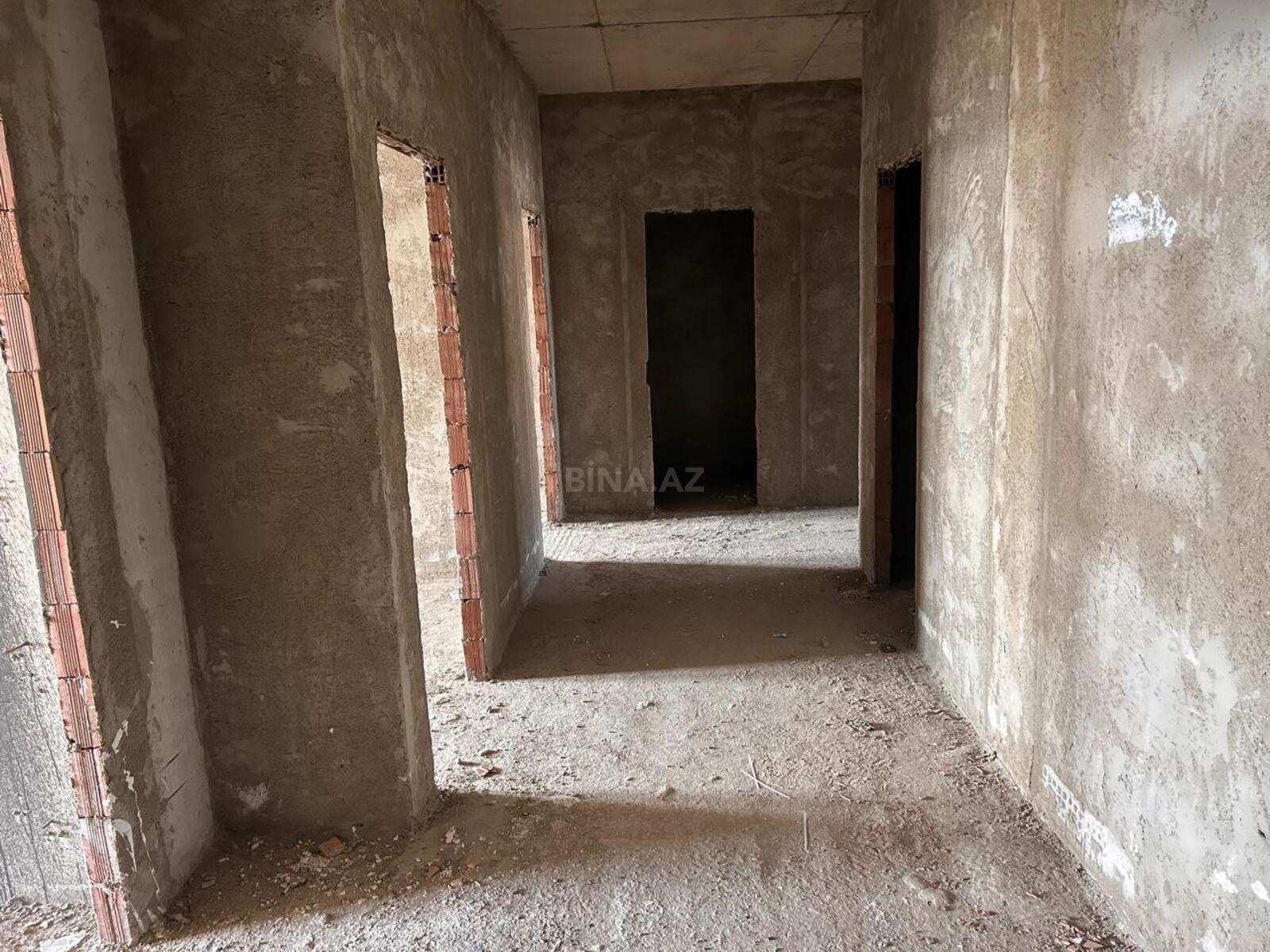 3 otaqlı Yeni tikili, Neftçilər m., Bakı