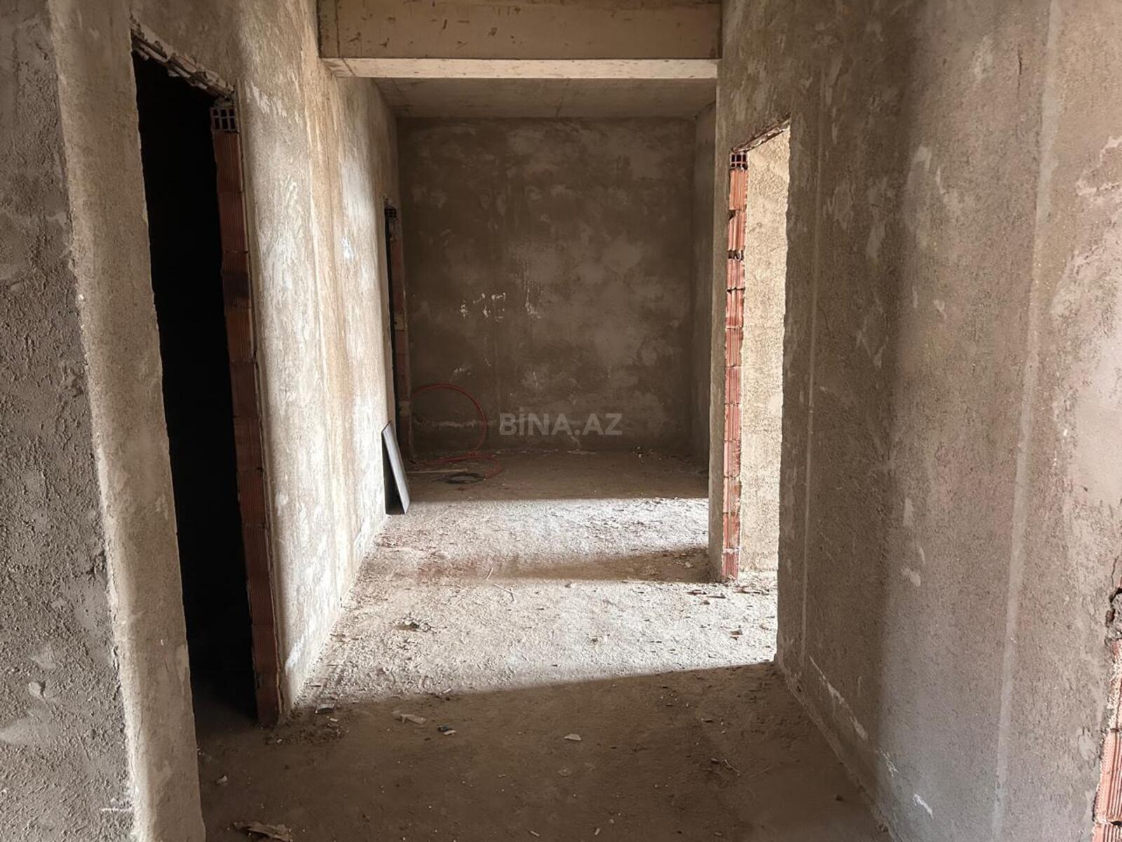 3 otaqlı Yeni tikili, Neftçilər m., Bakı