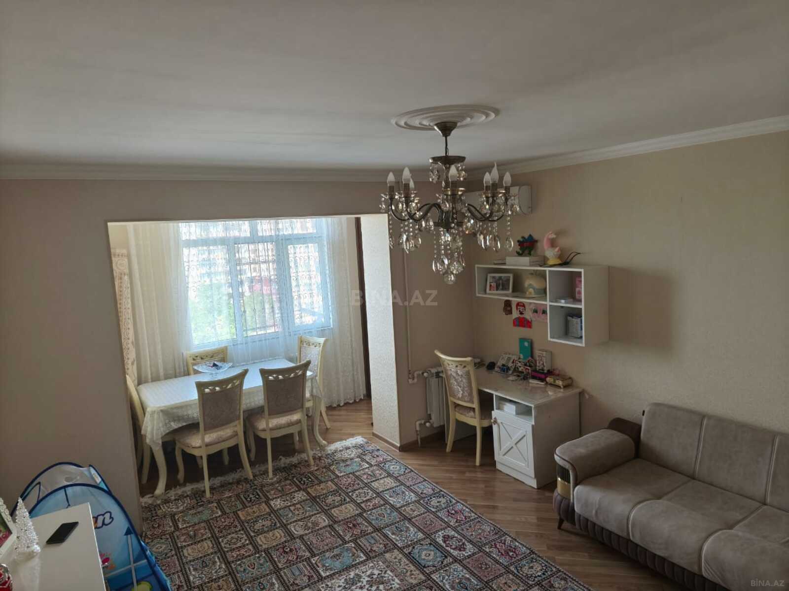 2 otaqlı Köhnə tikili, Əhmədli m., Bakı
