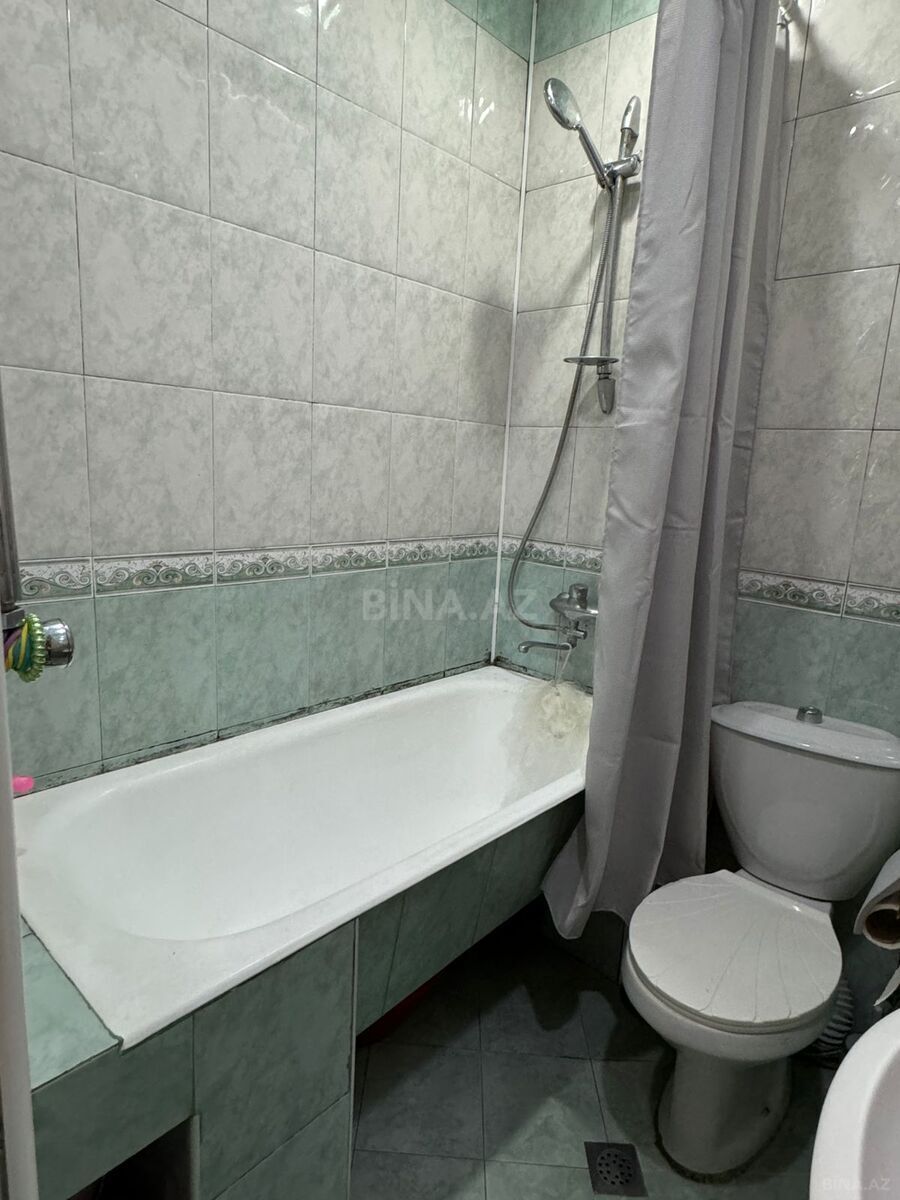 2 otaqlı Köhnə tikili, Memar Əcəmi m., Bakı