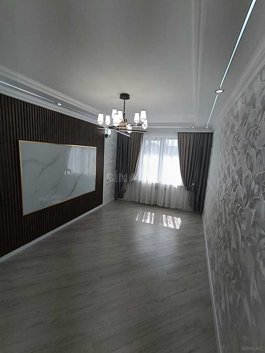 3 otaqlı Köhnə tikili, Xalqlar Dostluğu m., Bakı