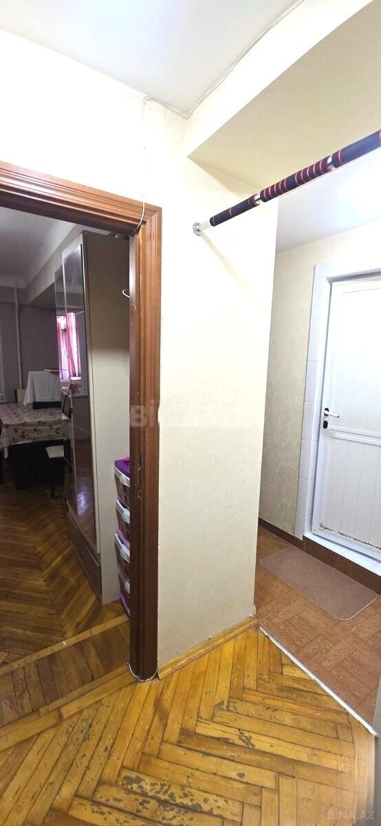 2 otaqlı Köhnə tikili, Gənclik m., Bakı
