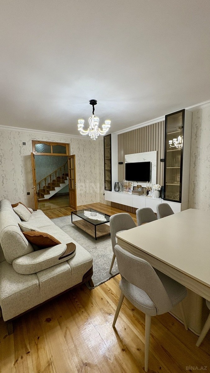 4 otaqlı Həyət evi/Bağ evi, Badamdar q., Bakı