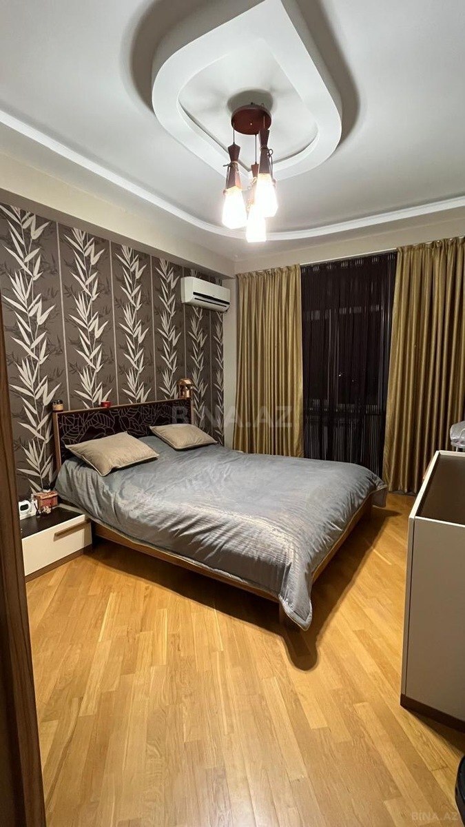 3 otaqlı Yeni tikili, İnşaatçılar m., Bakı