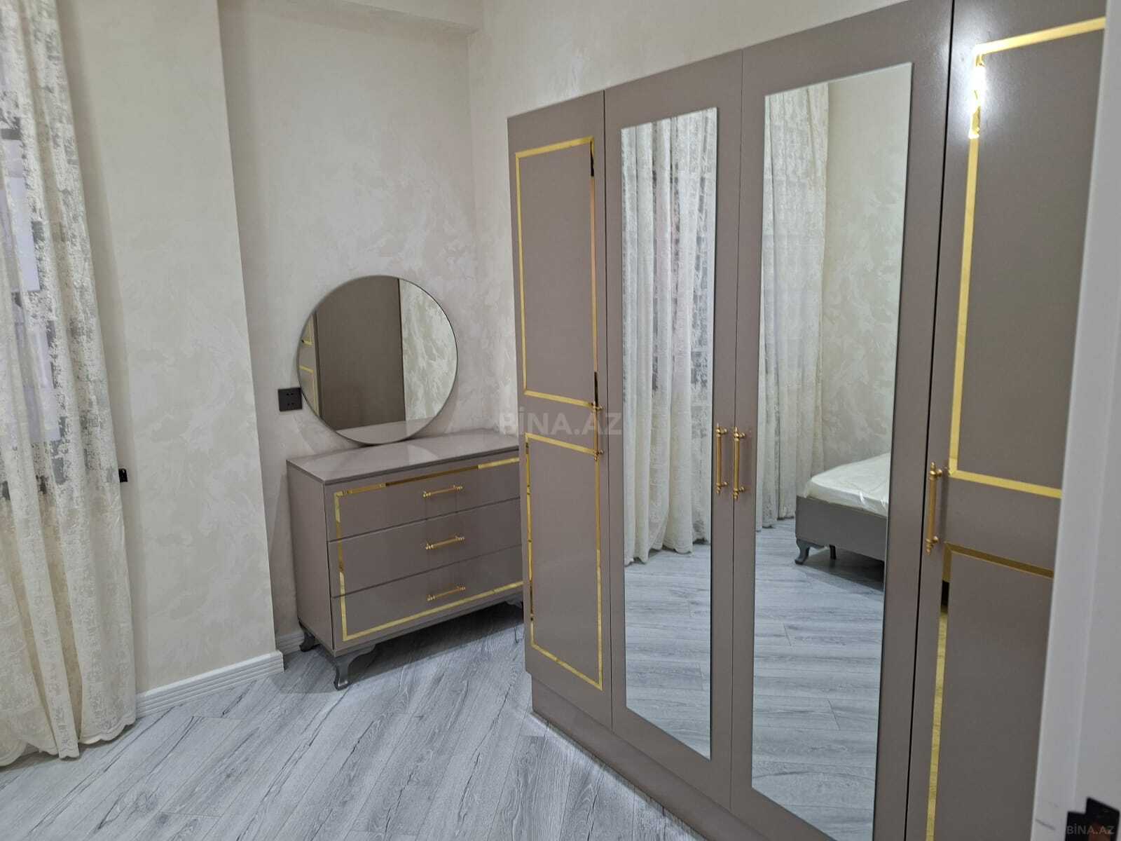 3 otaqlı Yeni tikili, Neftçilər m., Bakı