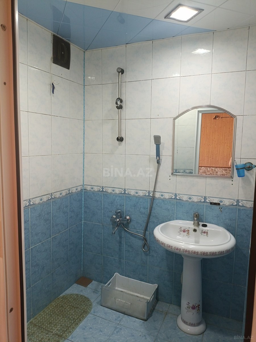 3 otaqlı Köhnə tikili, Həzi Aslanov q., Bakı