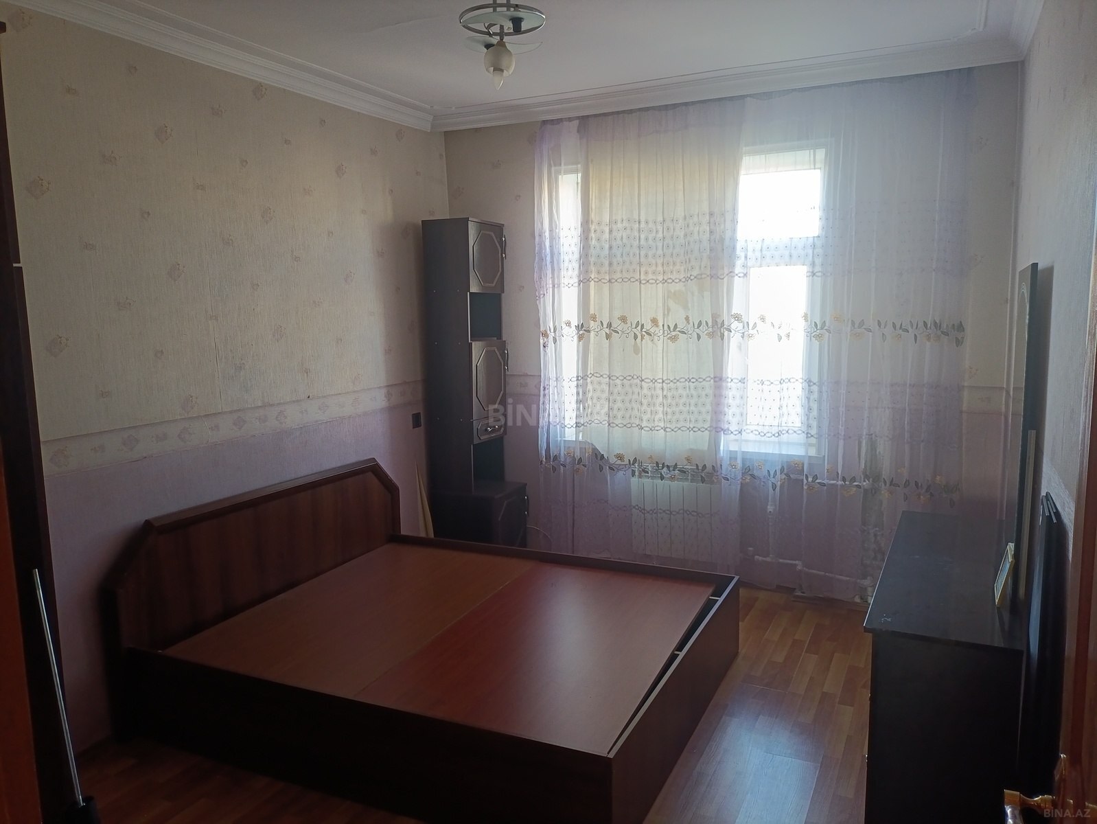 3 otaqlı Köhnə tikili, Həzi Aslanov q., Bakı