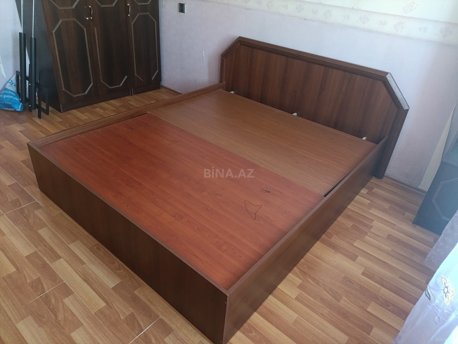 3 otaqlı Köhnə tikili, Həzi Aslanov q., Bakı