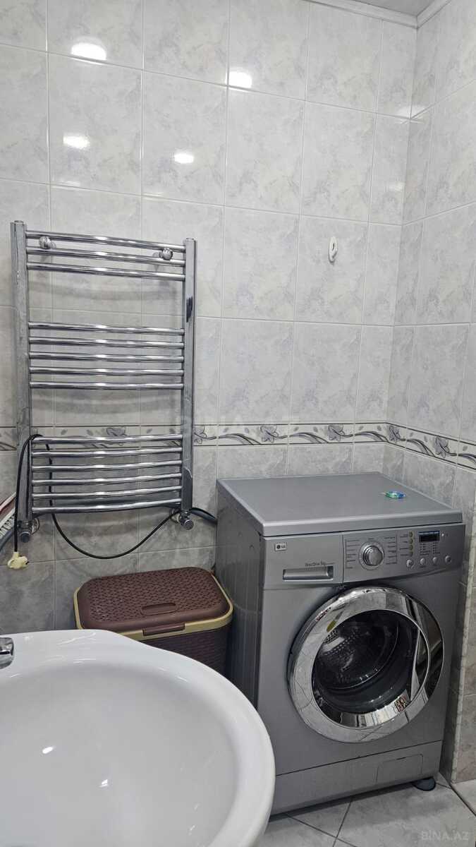 2 otaqlı Köhnə tikili, 28 May m., Bakı