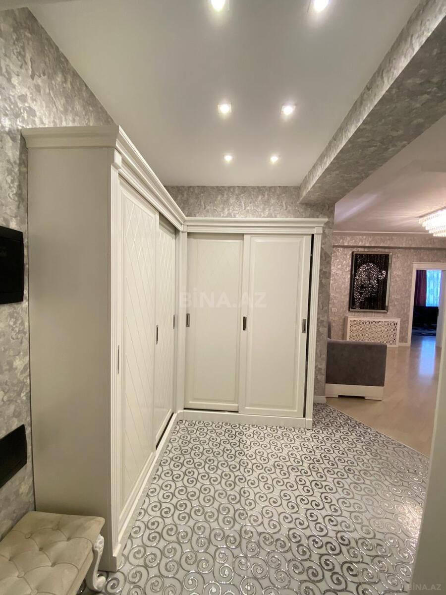 3 otaqlı Yeni tikili, Elmlər Akademiyası m., Bakı