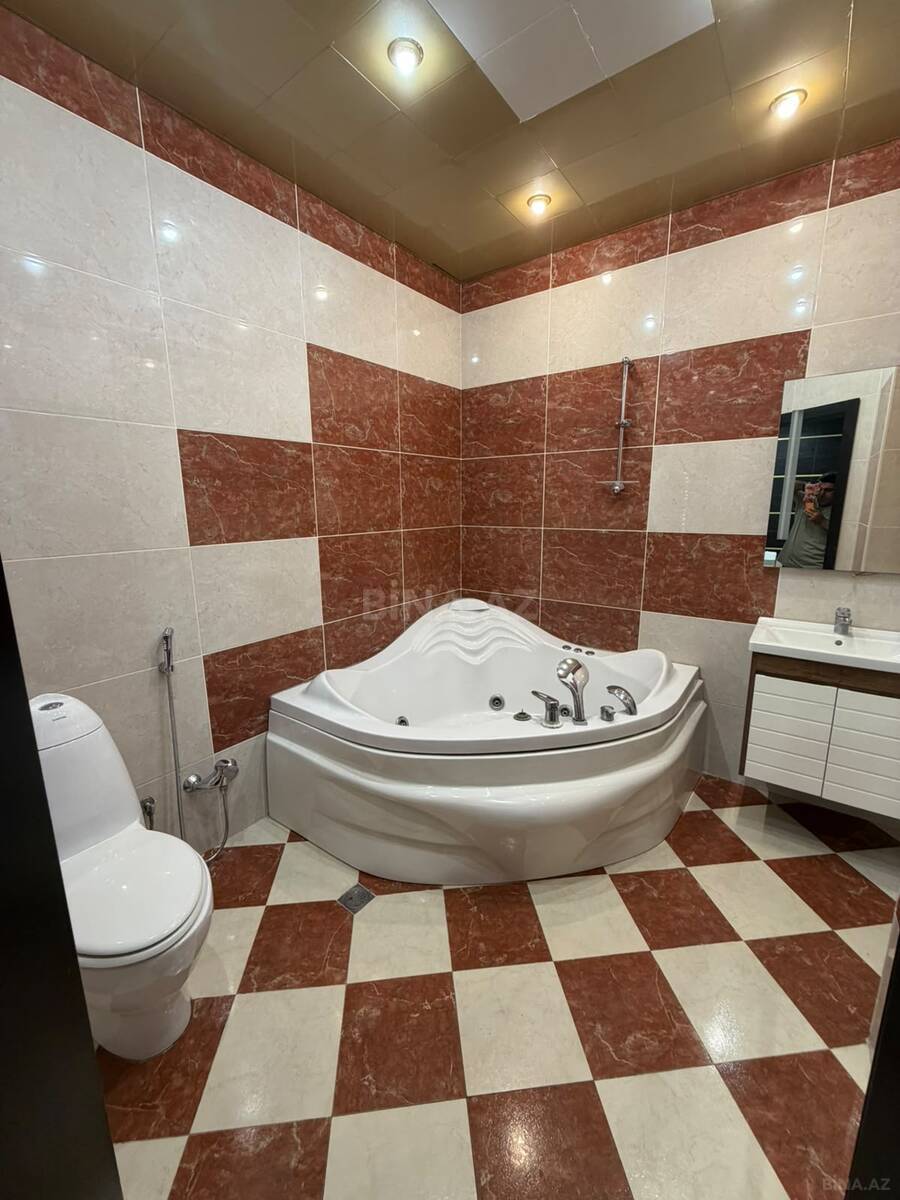 3 otaqlı Yeni tikili, 8 Noyabr m., Bakı