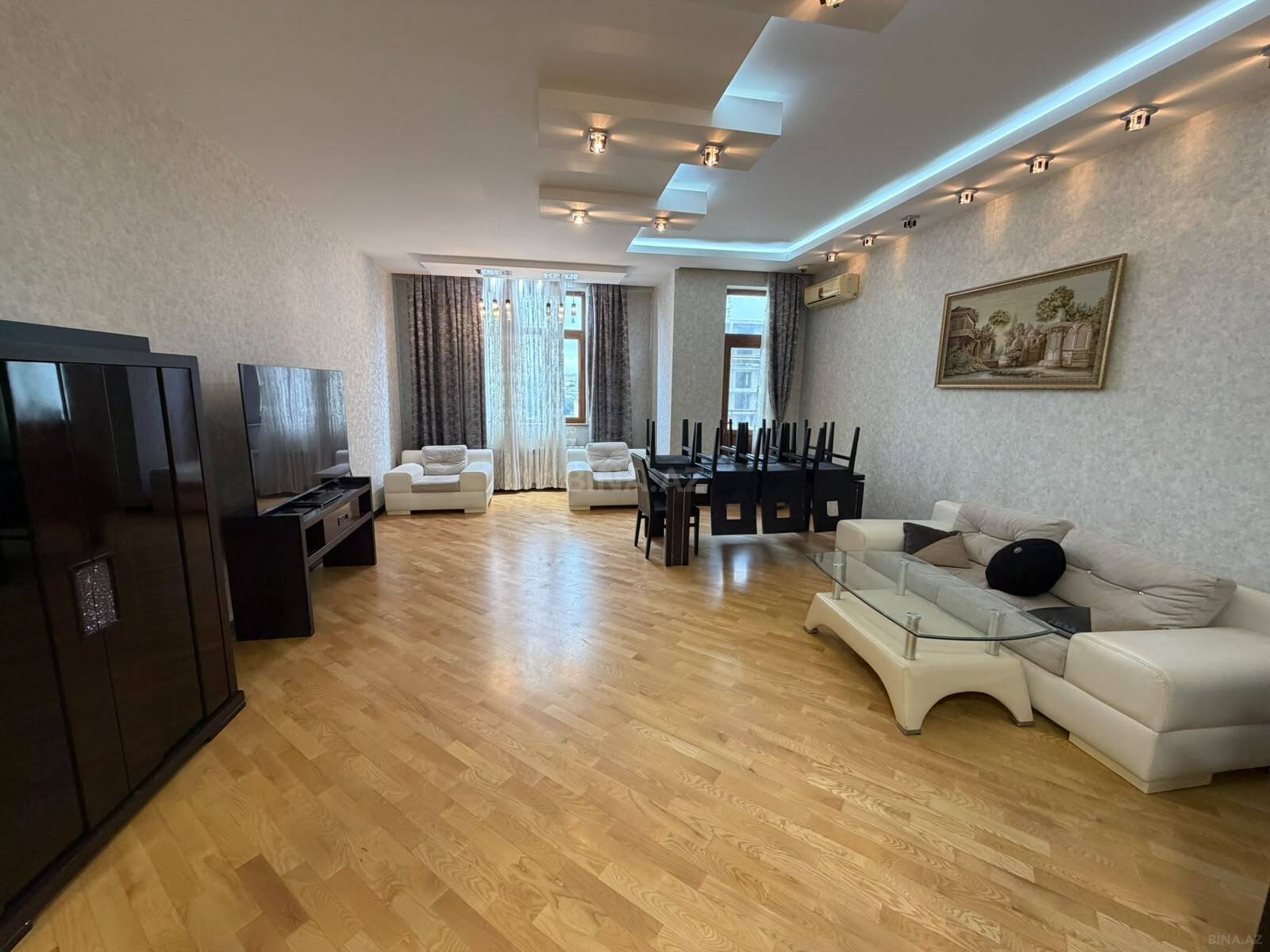 3 otaqlı Yeni tikili, 8 Noyabr m., Bakı