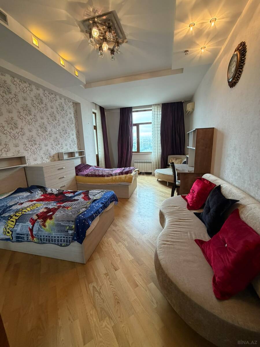 3 otaqlı Yeni tikili, 8 Noyabr m., Bakı