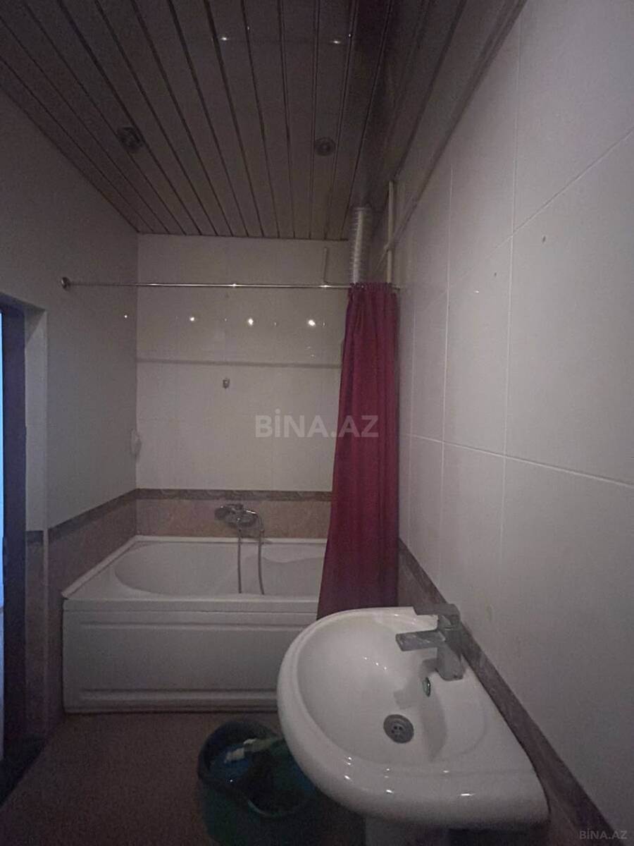 3 otaqlı Köhnə tikili, Elmlər Akademiyası m., Bakı
