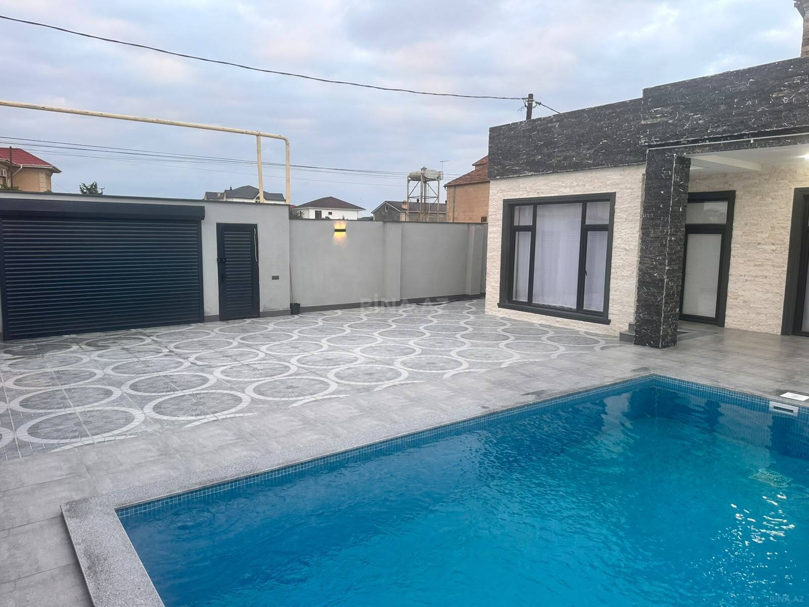 3 otaqlı Həyət evi/Bağ evi, Novxanı q., Bakı