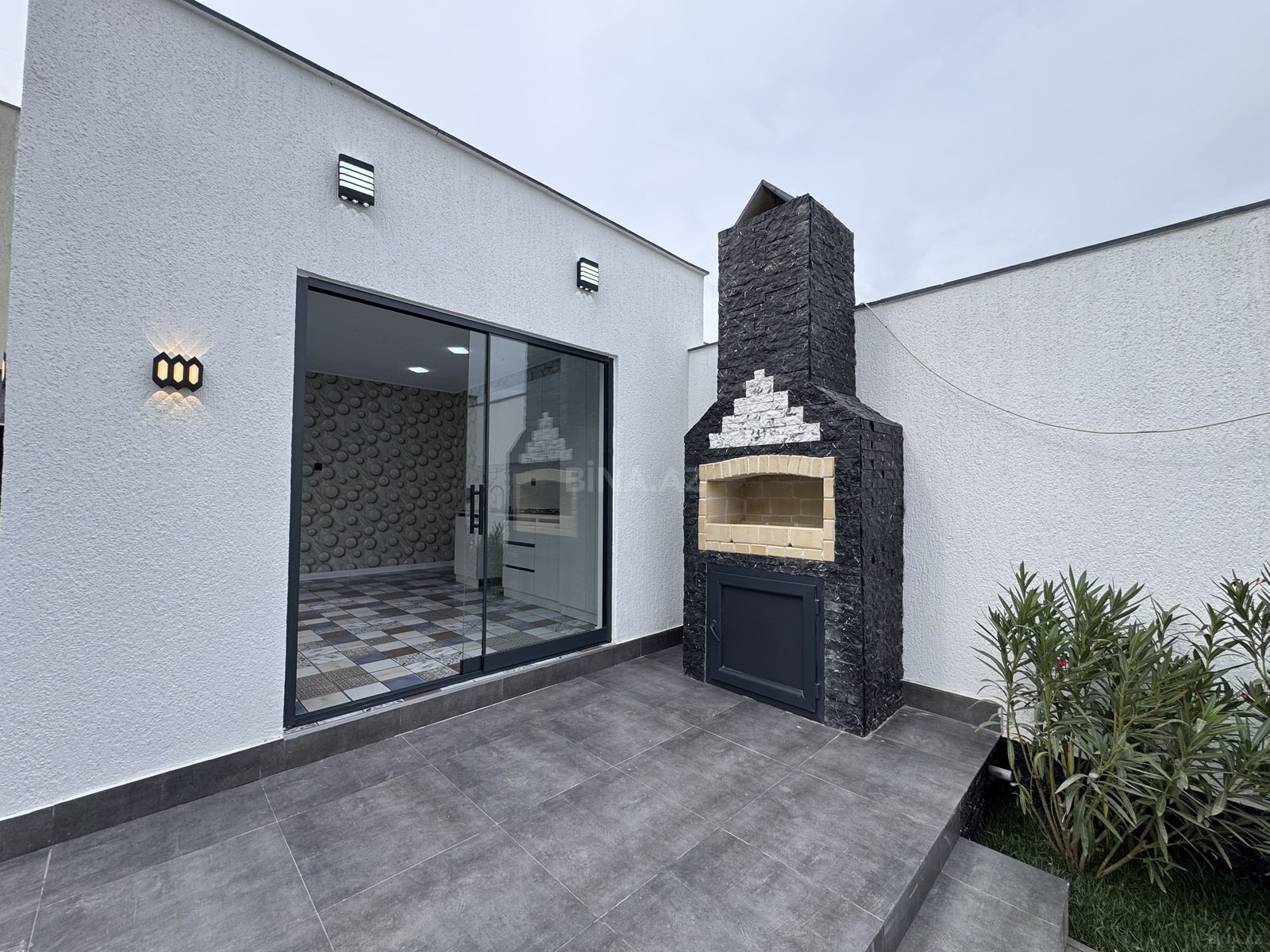 4 otaqlı Həyət evi/Bağ evi, Şüvəlan q., Bakı