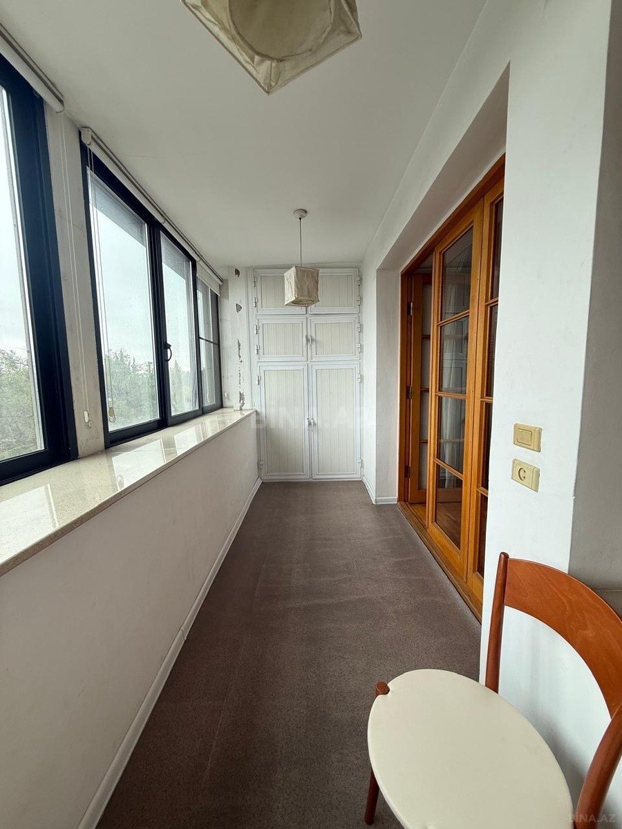 2 otaqlı Köhnə tikili, Gənclik m., Bakı