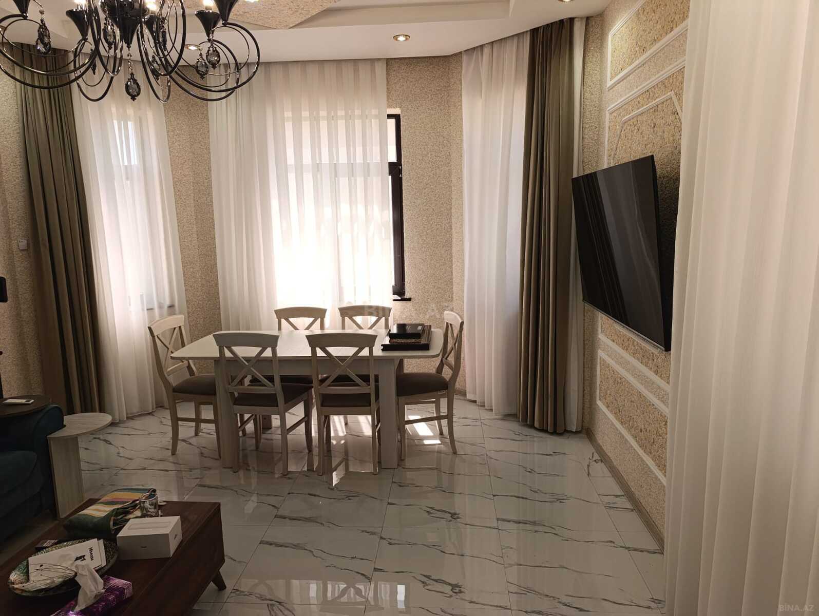6 otaqlı Həyət evi/Bağ evi, Novxanı q., Bakı