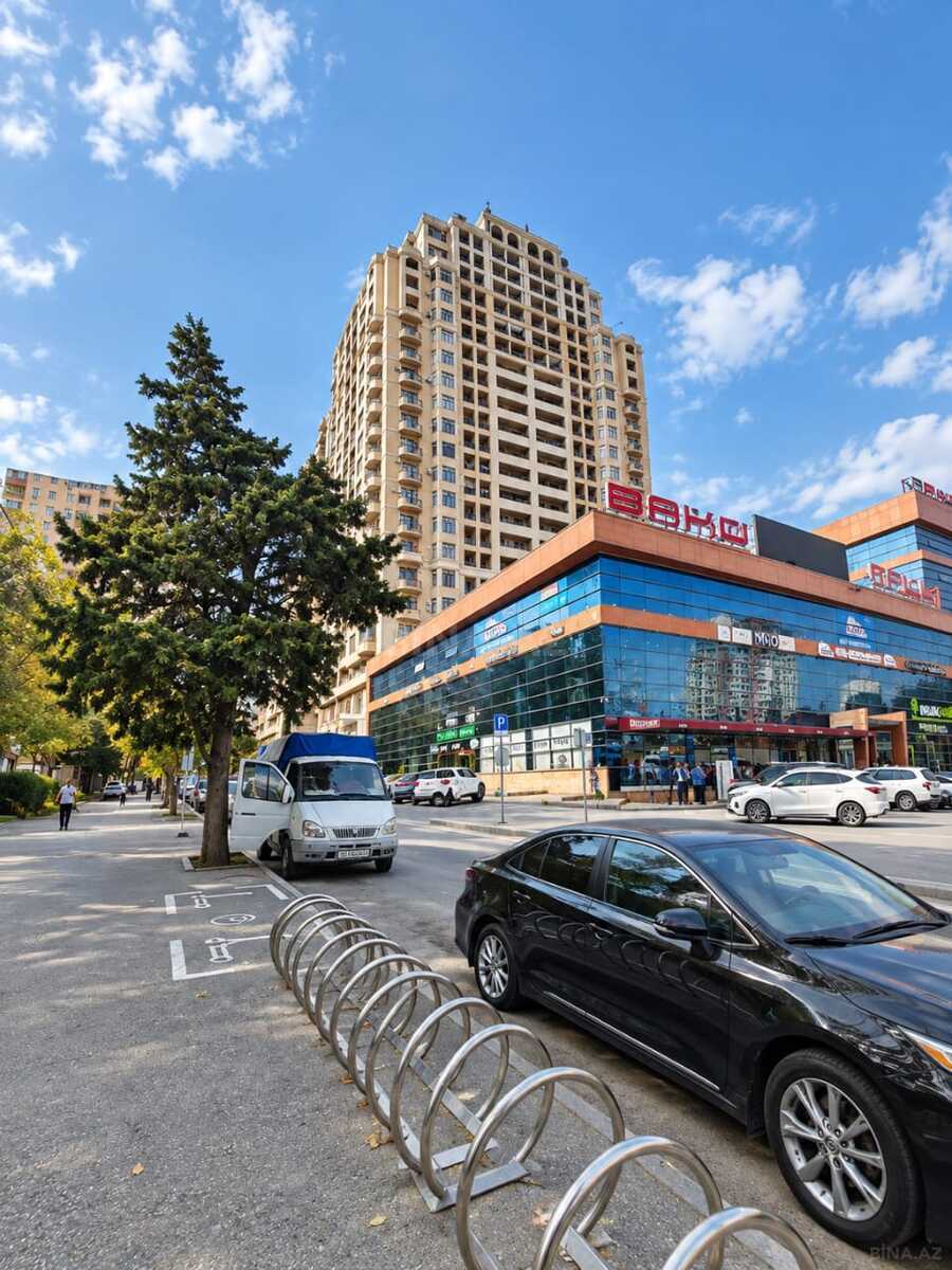 Obyekt İnşaatçılar m., Bakı