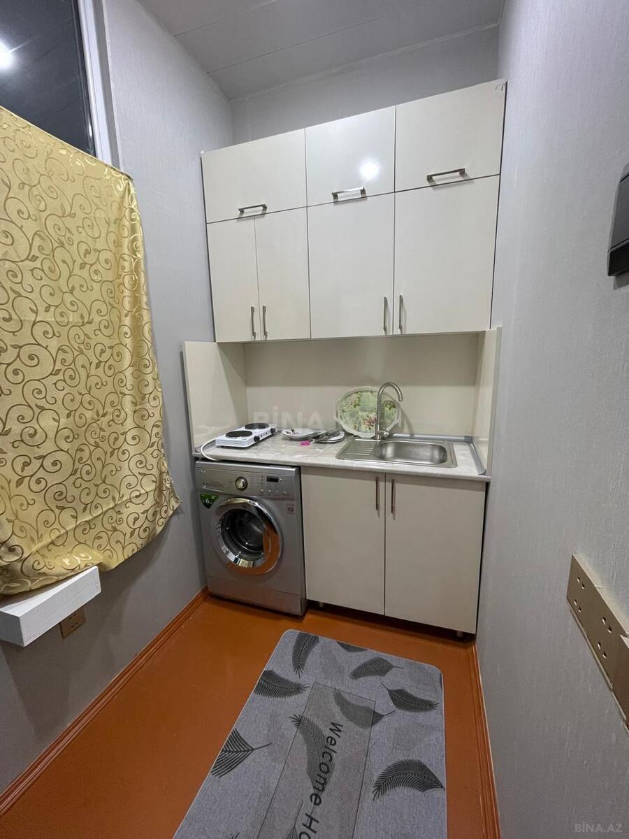 1 otaqlı Köhnə tikili, 28 May m., Bakı