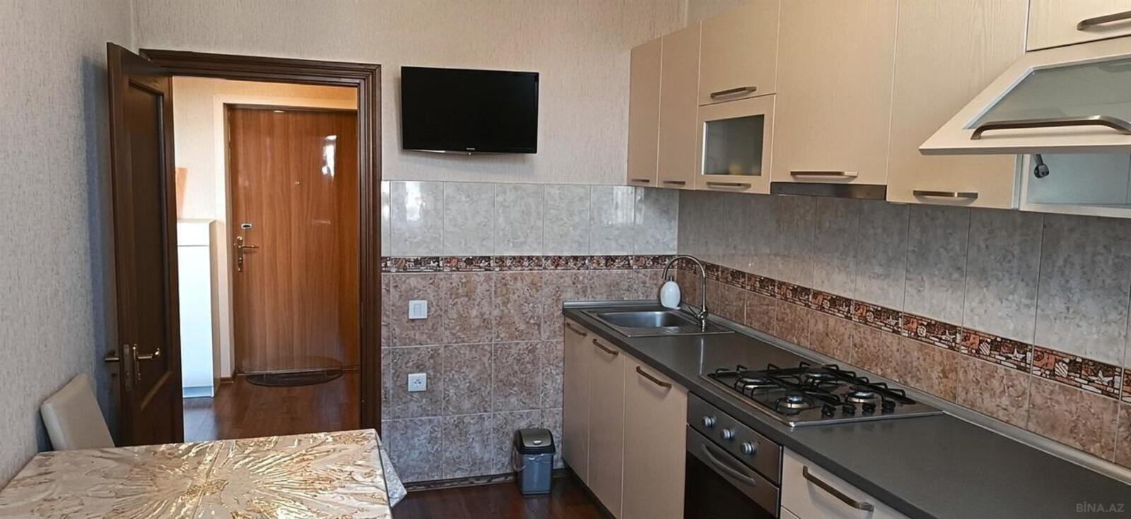 1 otaqlı Yeni tikili, Elmlər Akademiyası m., Bakı