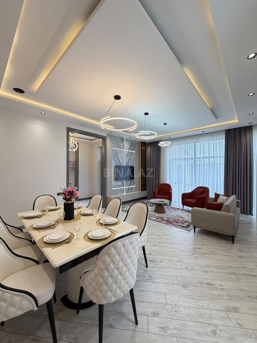 5 otaqlı Həyət evi/Bağ evi, Mərdəkan q., Bakı