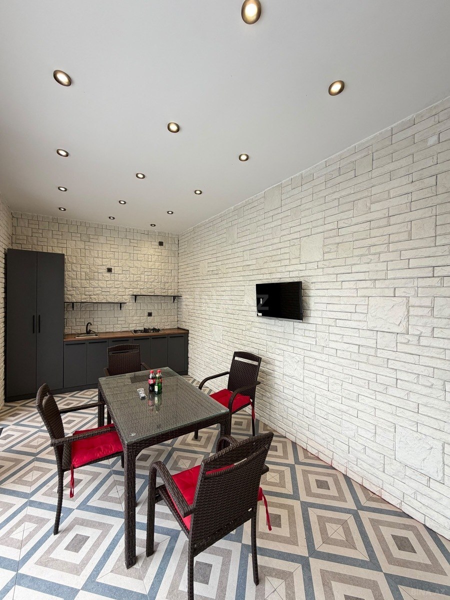 5 otaqlı Həyət evi/Bağ evi, Mərdəkan q., Bakı