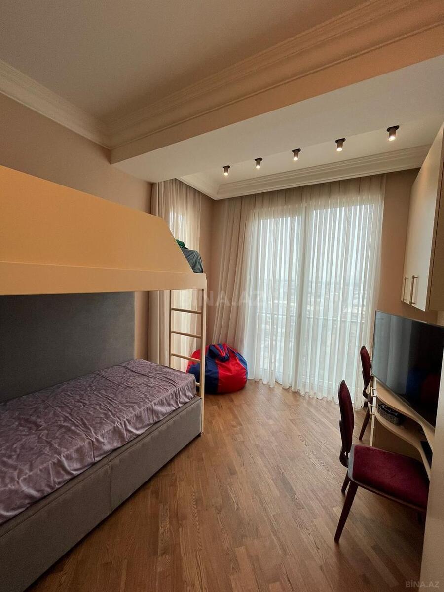 3 otaqlı Yeni tikili, Elmlər Akademiyası m., Bakı