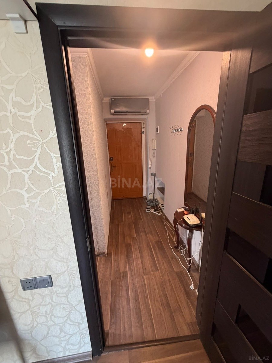 2 otaqlı Köhnə tikili, Elmlər Akademiyası m., Bakı