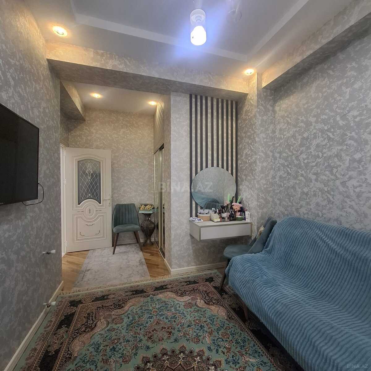 3 otaqlı Yeni tikili, Qara Qarayev m., Bakı