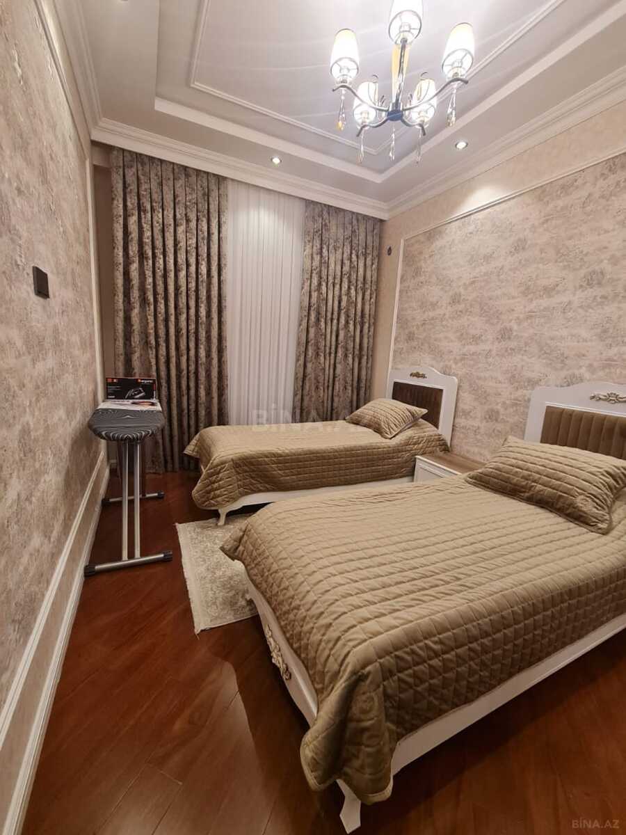 3 otaqlı Yeni tikili, Şah İsmayıl Xətai m., Bakı