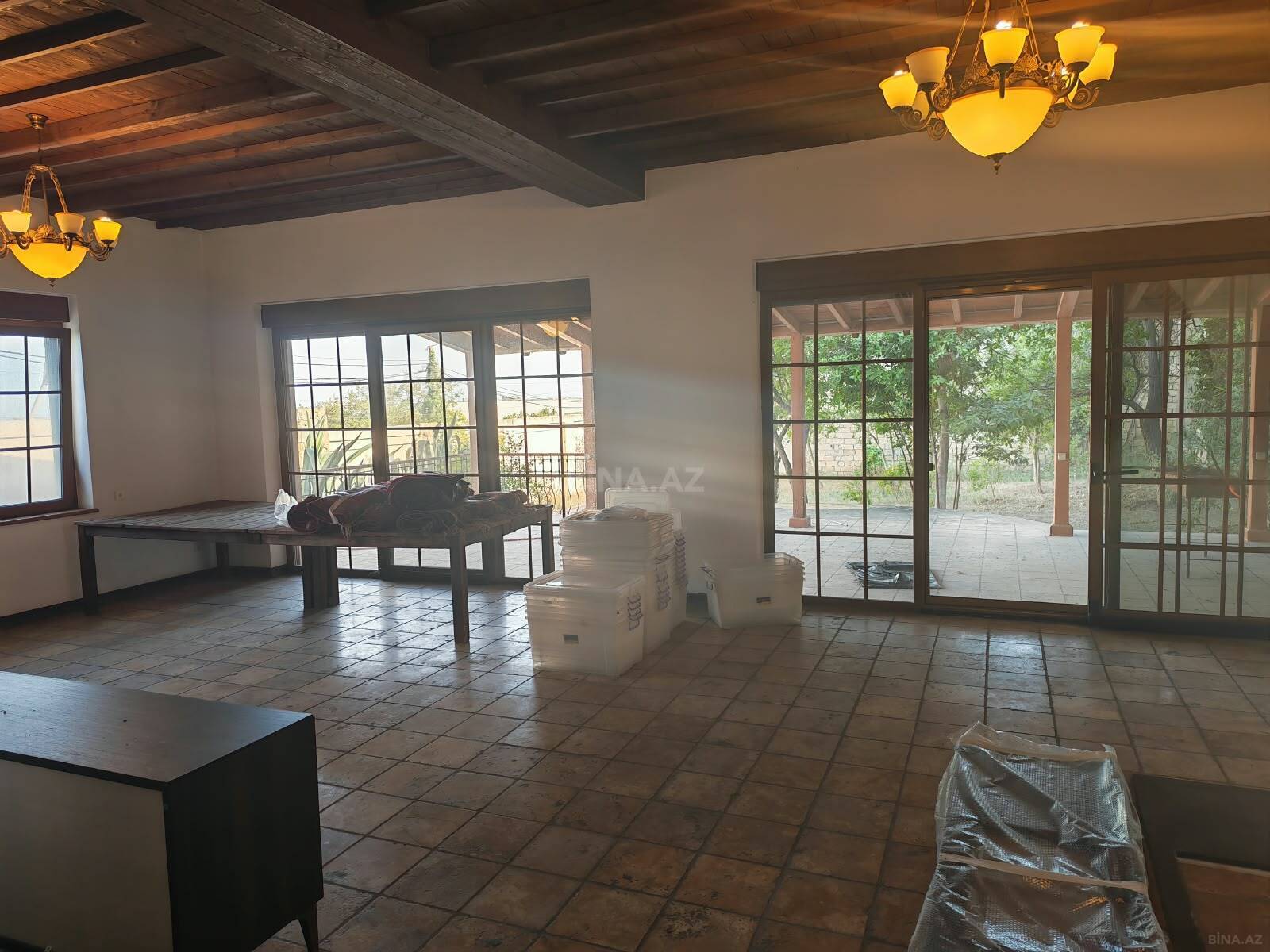7 otaqlı Həyət evi/Bağ evi, Buzovna q., Bakı