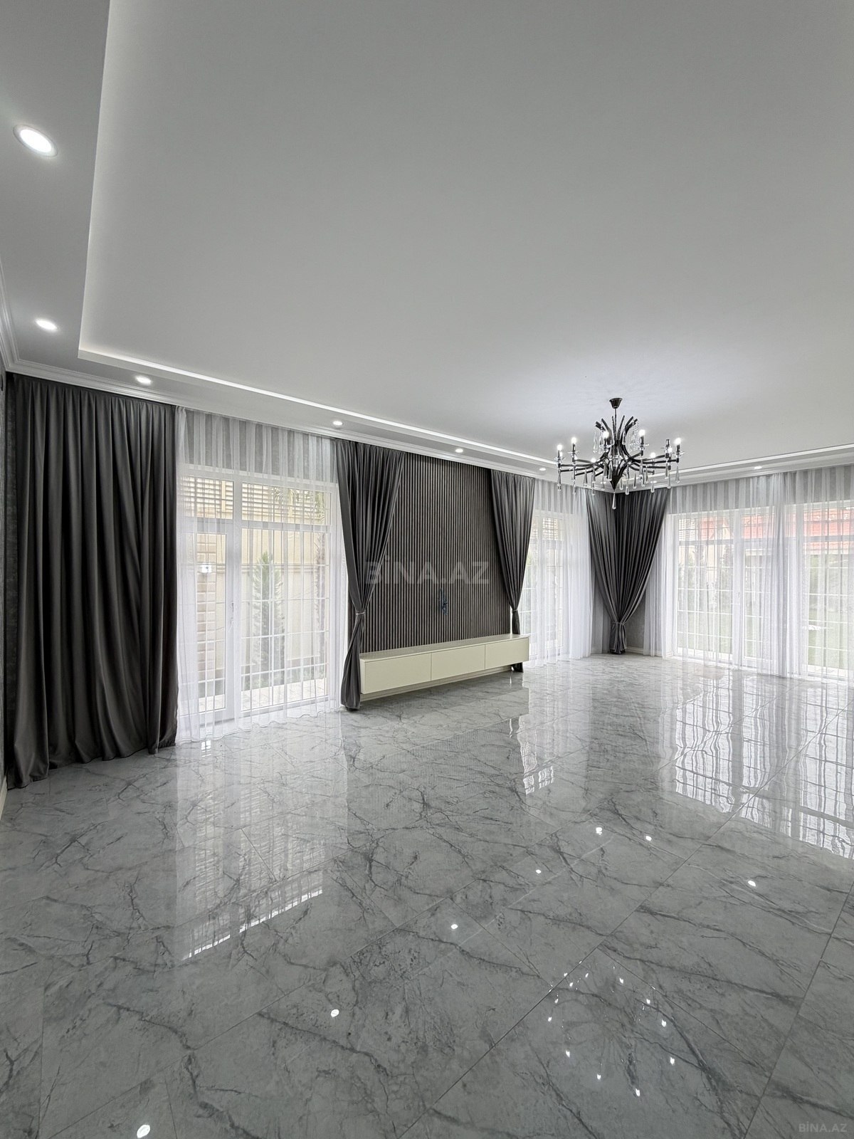 5 otaqlı Həyət evi/Bağ evi, Mərdəkan q., Bakı