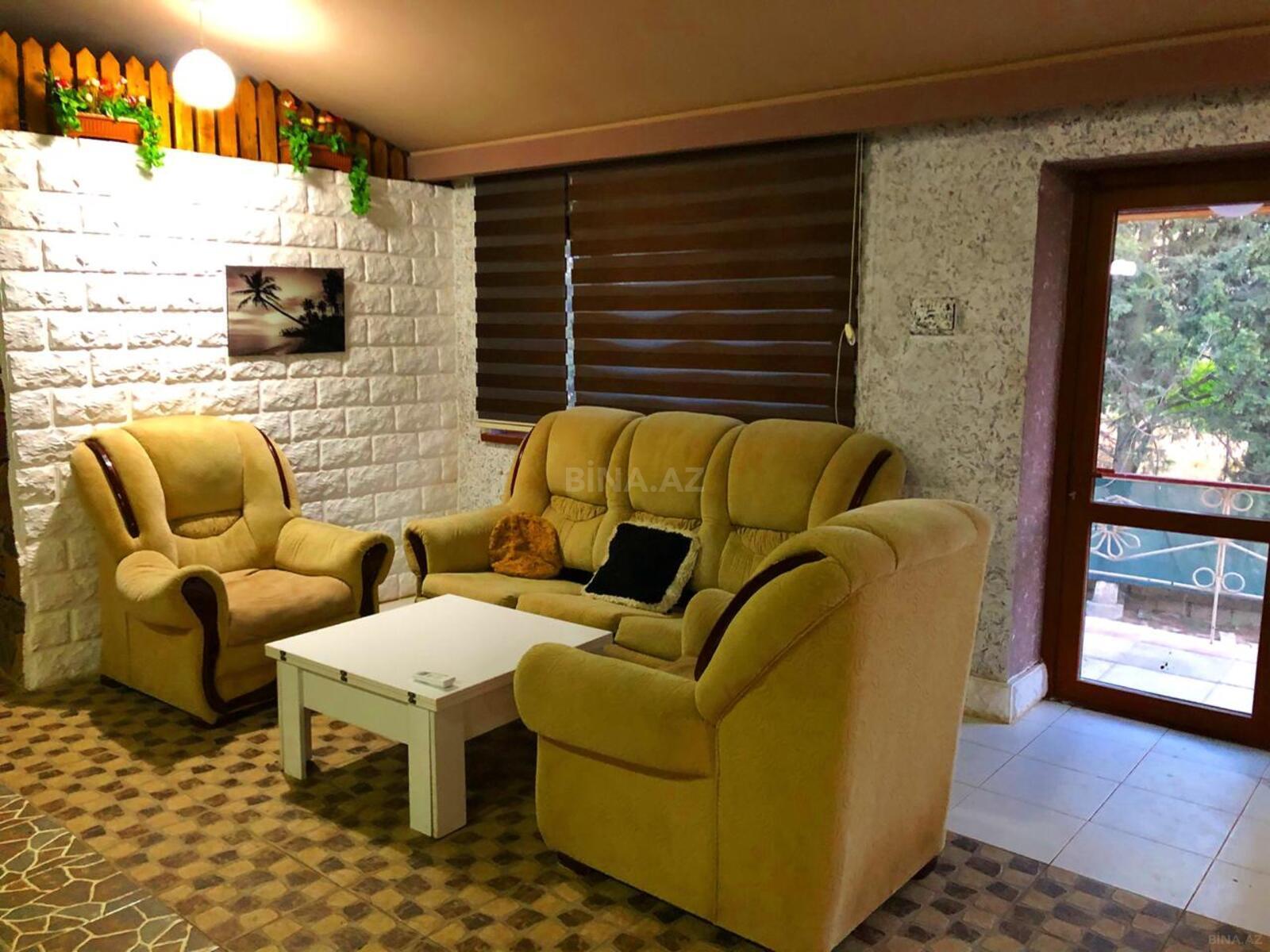 8 otaqlı Həyət evi/Bağ evi, Şüvəlan q., Bakı
