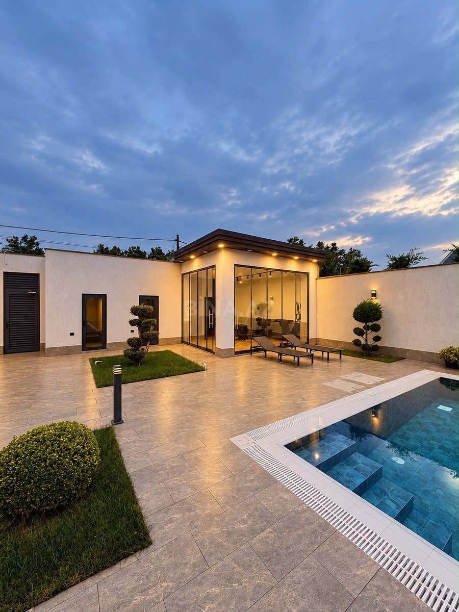 5 otaqlı Həyət evi/Bağ evi, Mərdəkan q., Bakı