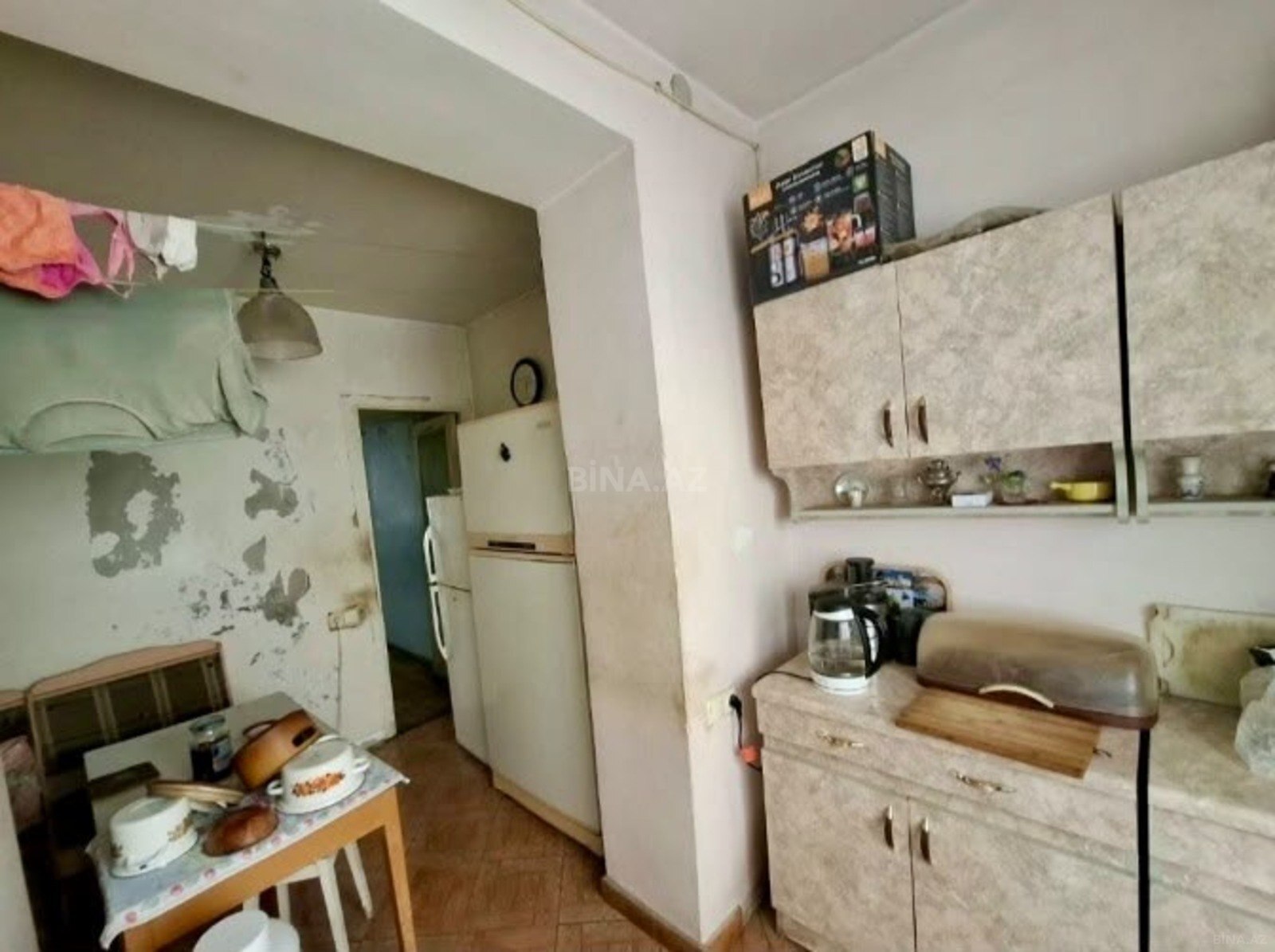 3 otaqlı Köhnə tikili, 28 May m., Bakı