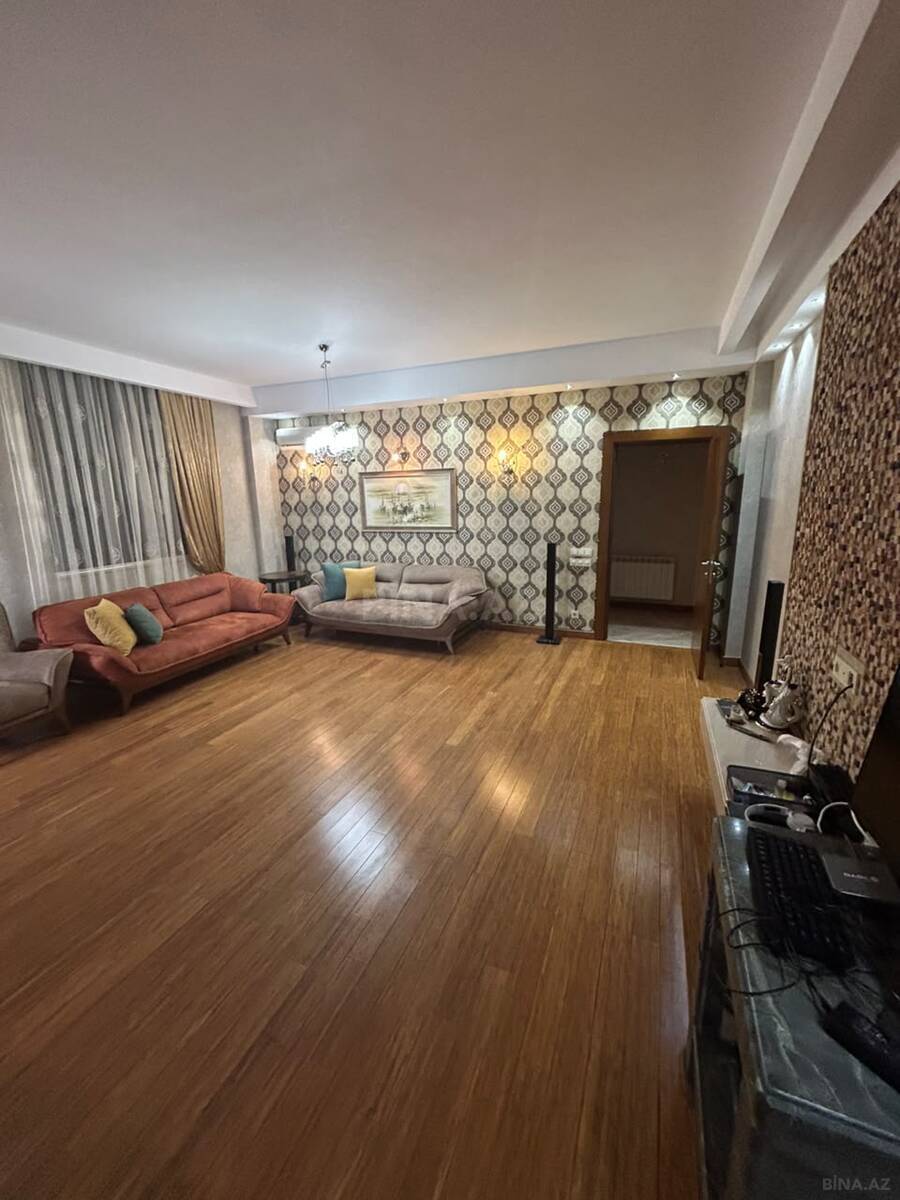 3 otaqlı Yeni tikili, İnşaatçılar m., Bakı